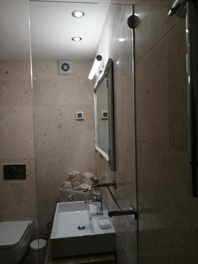 V&M Luxury Studio พาก ภายนอก รูปภาพ